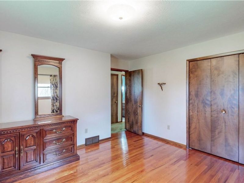 32175 Tracy Lane , Solon, OH 44139 Photo 10