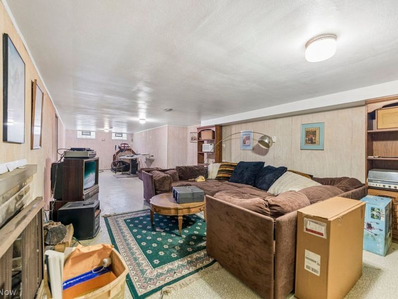 30000 Harvard Road, Orange, OH 44122 Photo 14