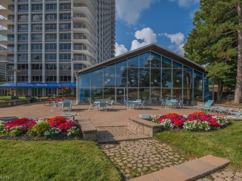 12700 Lake Avenue, Unit 2502, Lakewood, OH 44107 Photo 36