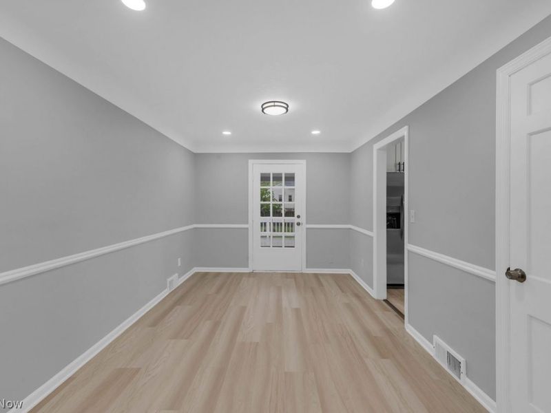 20090 Laverne Avenue, Rocky River, OH 44116 Photo 7