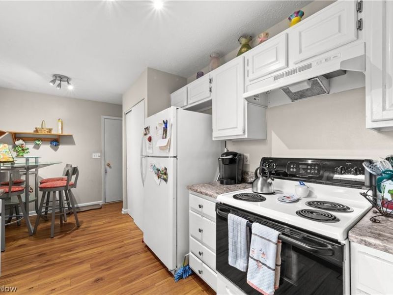 16555 Wren Road, Unit 1F, Chagrin Falls, OH 44023 Photo 6