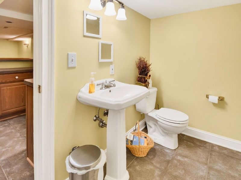 4463 Swan Lake Drive , Copley, OH 44321 Photo 35