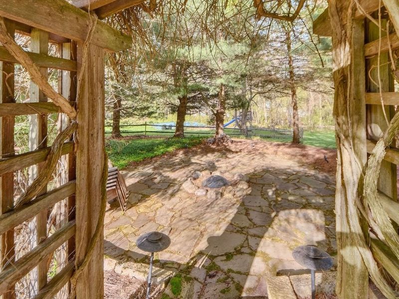 4463 Swan Lake Drive , Copley, OH 44321 Photo 47