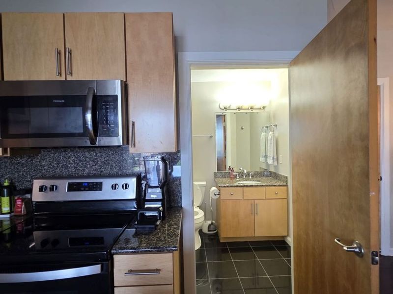 1237 Washington Avenue , Unit 608, Cleveland, OH 44113 Photo 31