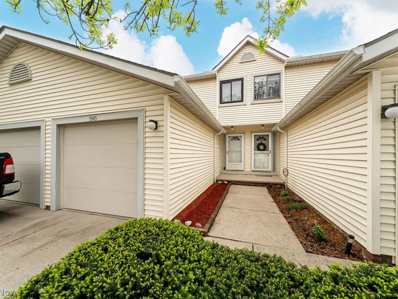 5545 Sunset Bldg A 5 Lane, Unit B, Parma, OH 44134 Photo 1