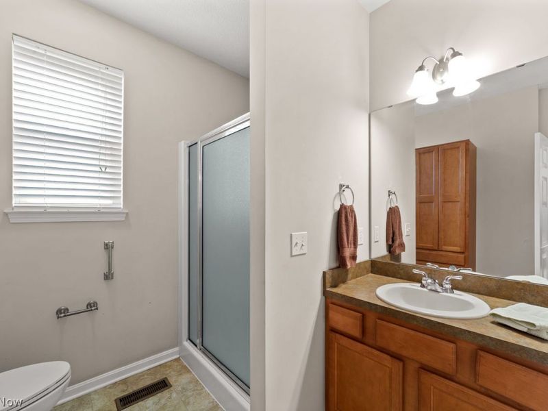 Avon Lake, OH 44012 Photo 22