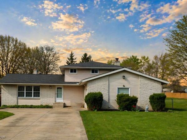 4699 Wolff Drive , Brunswick, OH 44212