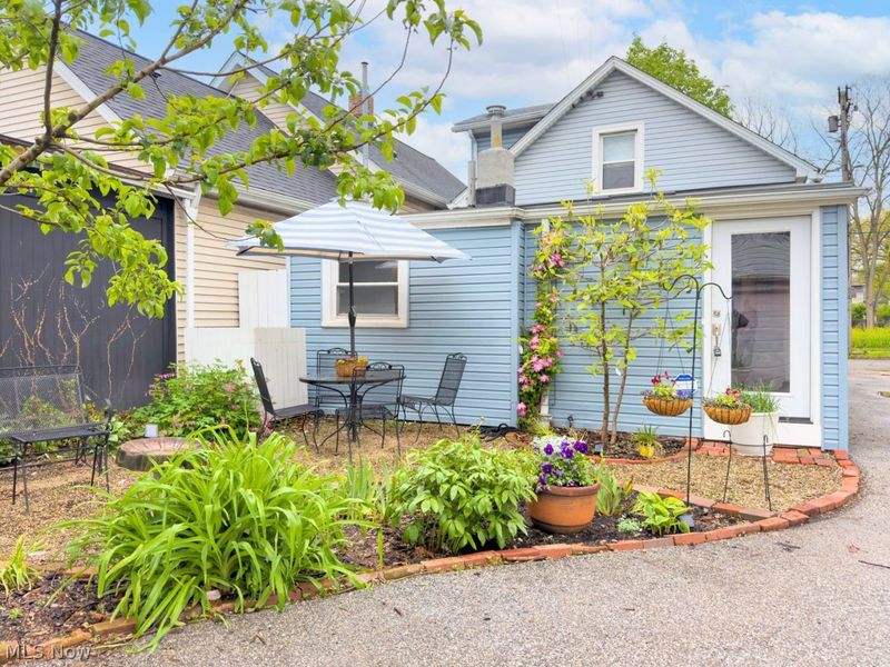 2325 W 40th Street, Cleveland, OH 44113 Photo 37