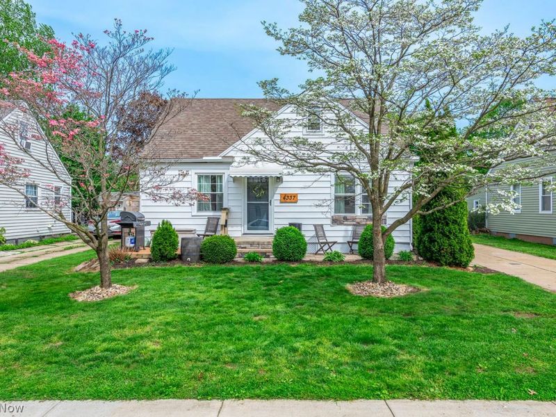 4337 W 189th Street, Cleveland, OH 44135 Photo 2