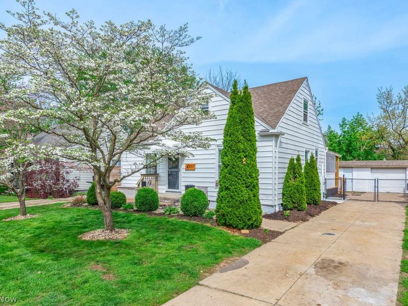 4337 W 189th Street, Cleveland, OH 44135 Photo 3