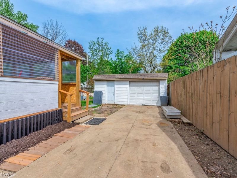 4337 W 189th Street, Cleveland, OH 44135 Photo 39
