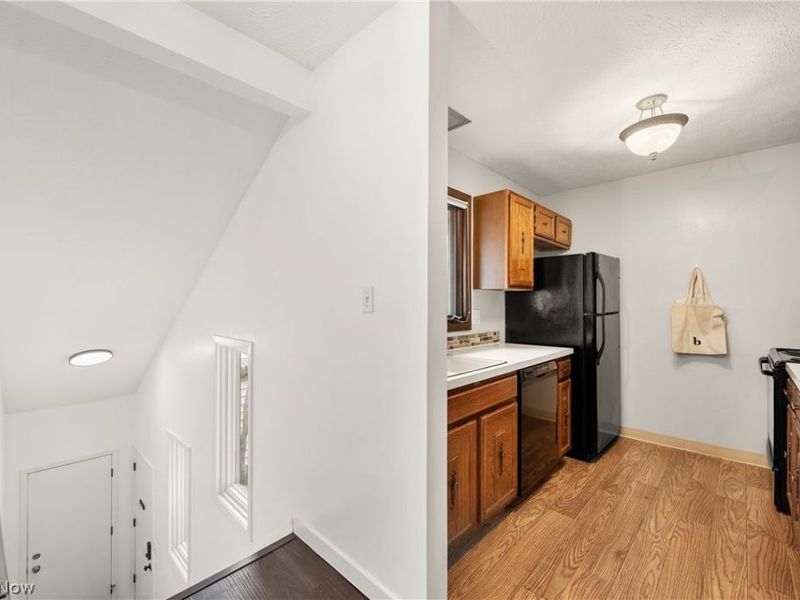 1474 S Taylor Road, Unit 1474, Cleveland Heights, OH 44118 Photo 3