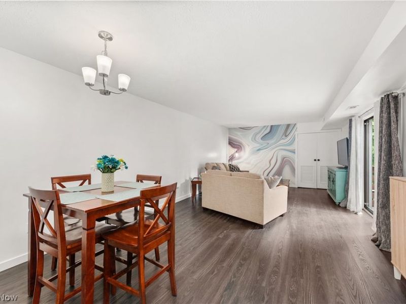 1474 S Taylor Road, Unit 1474, Cleveland Heights, OH 44118 Photo 9