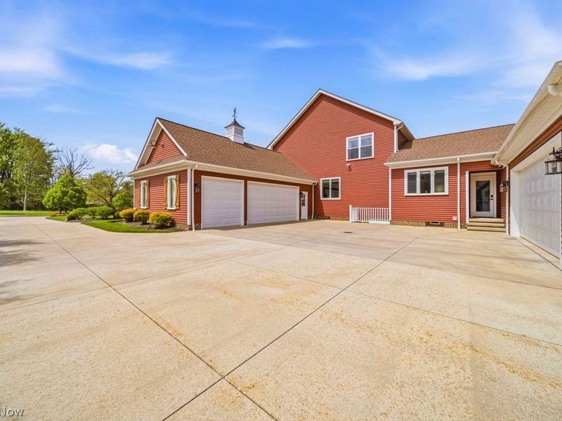 2461 Maple Hill Road, Willoughby Hills, OH 44094 Photo 46