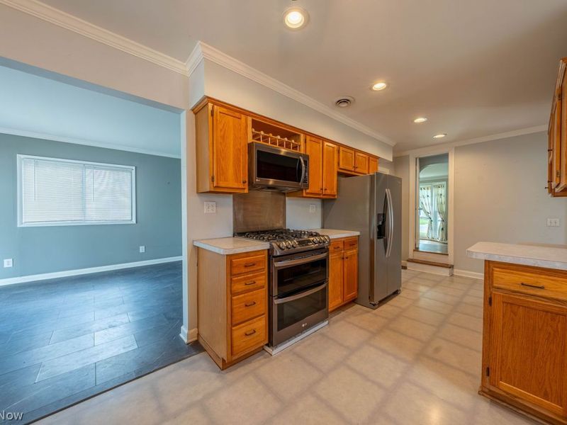 2861 Gasser Boulevard, Rocky River, OH 44116 Photo 10