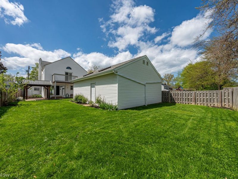 2861 Gasser Boulevard, Rocky River, OH 44116 Photo 39