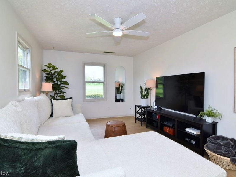 4016 Townhouse Lane, Green, OH 44685 Photo 15