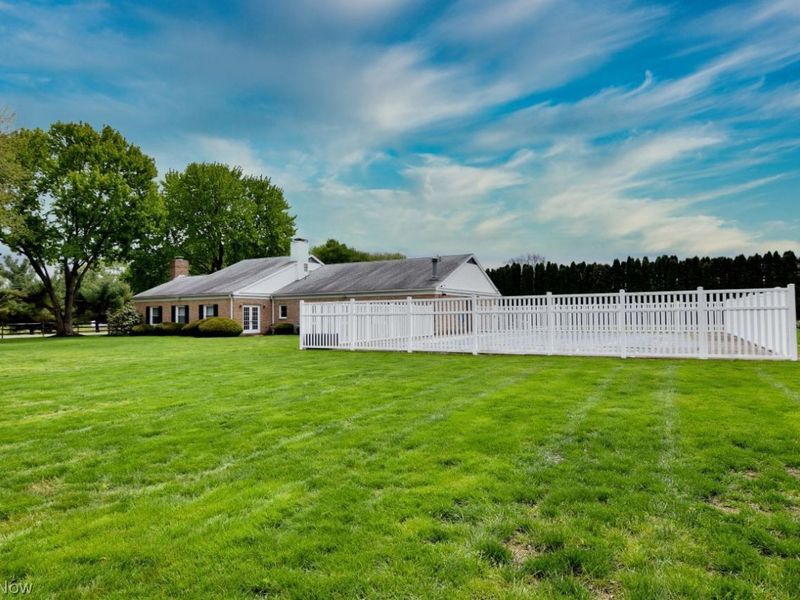 4016 Townhouse Lane, Green, OH 44685 Photo 33