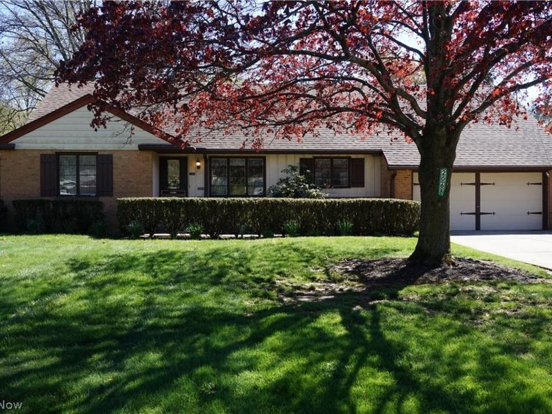 2068 Miami Road, Euclid, OH 44117 Photo 1