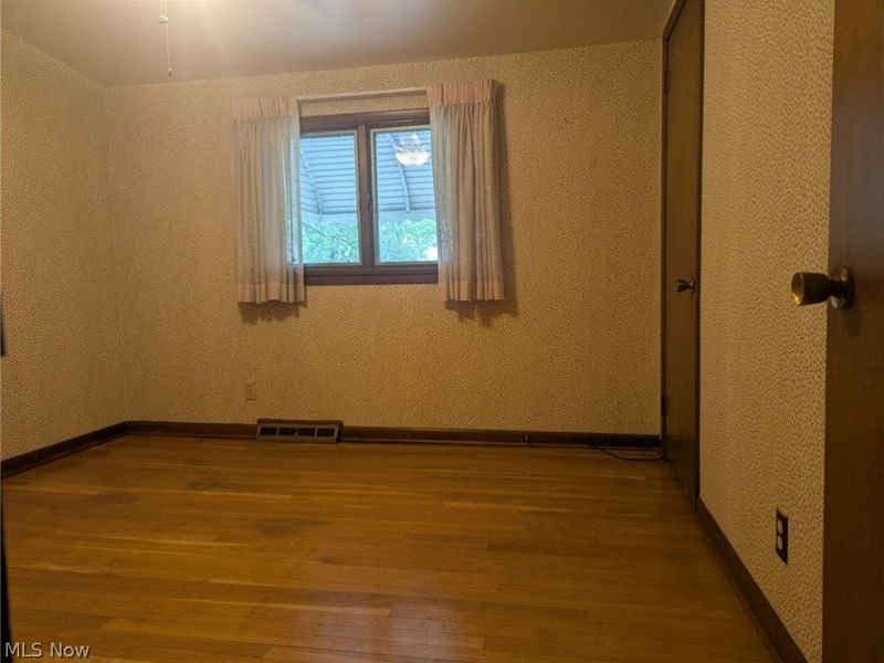 2068 Miami Road, Euclid, OH 44117 Photo 33