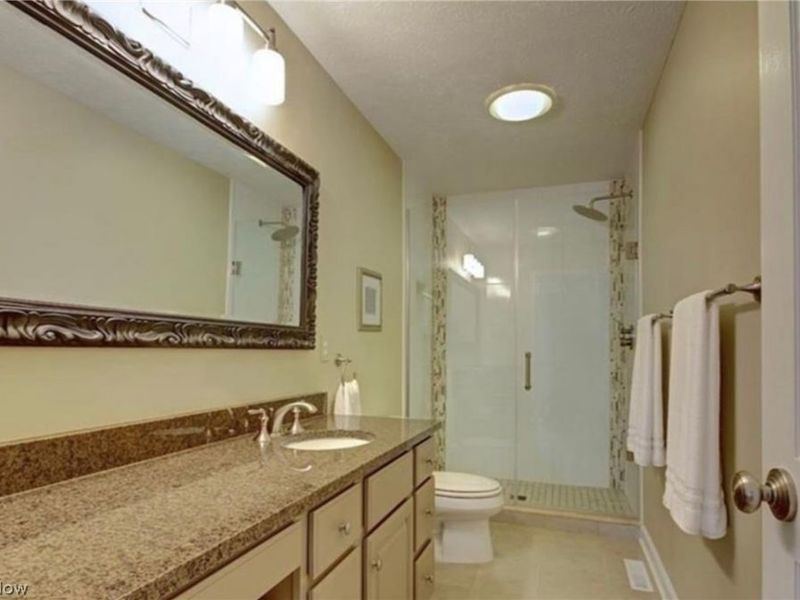 29240 Regency Circle, Westlake, OH 44145 Photo 17