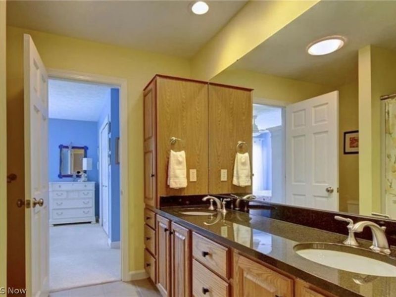 29240 Regency Circle, Westlake, OH 44145 Photo 19