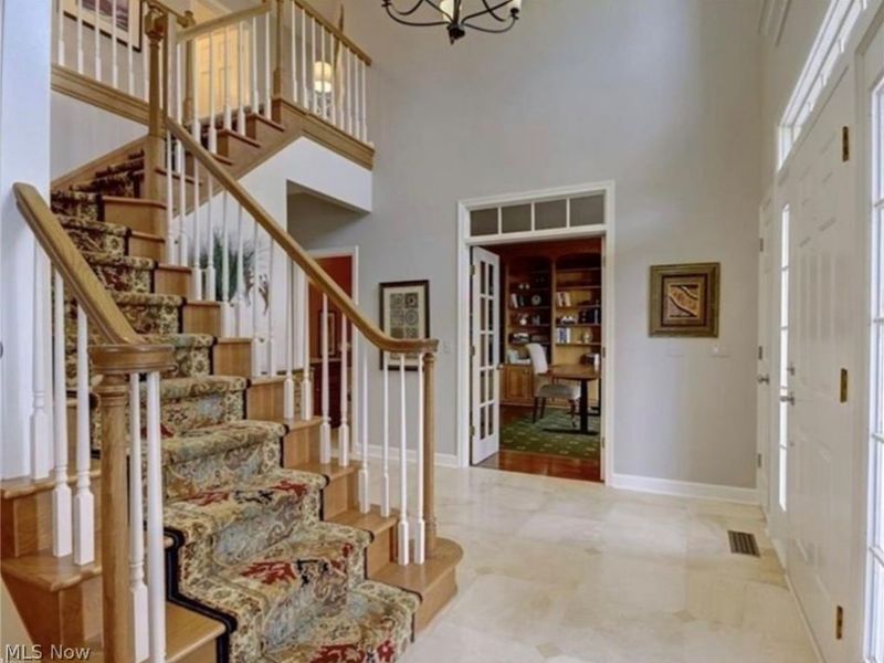 29240 Regency Circle, Westlake, OH 44145 Photo 2