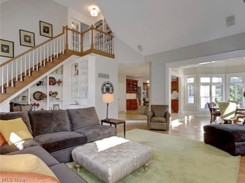 29240 Regency Circle, Westlake, OH 44145 Photo 9