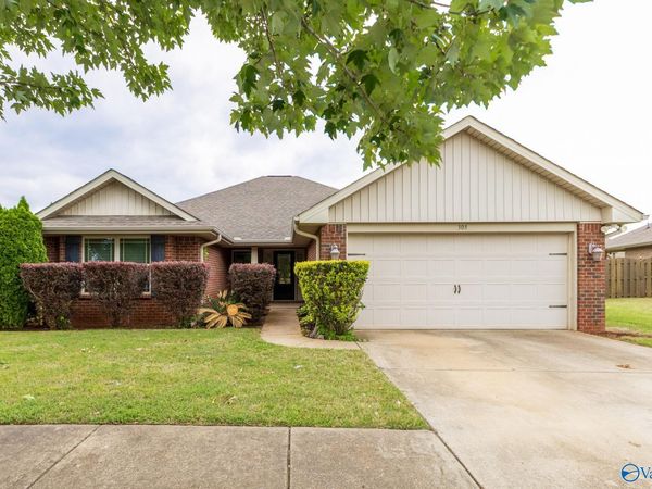 308 Bull Shoals Drive SW, Madison, AL 35756