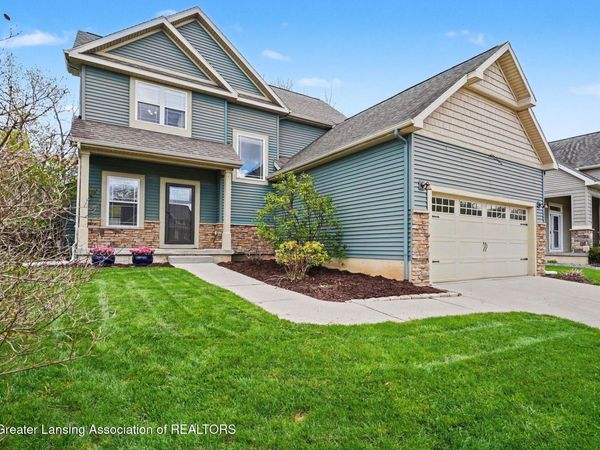 16431 Picardie Way, East Lansing, MI 48823
