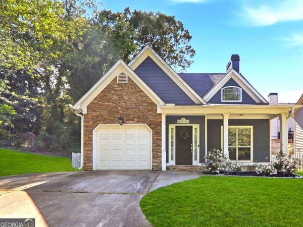 1094 Fourth Street, Stone Mountain, GA 30083