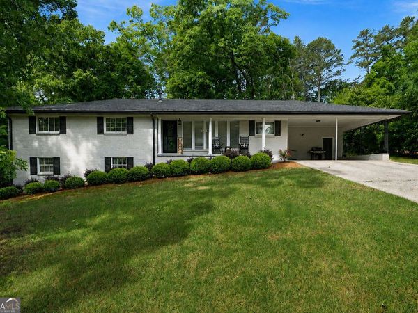 212 Sherwood Drive, Calhoun, GA 30701