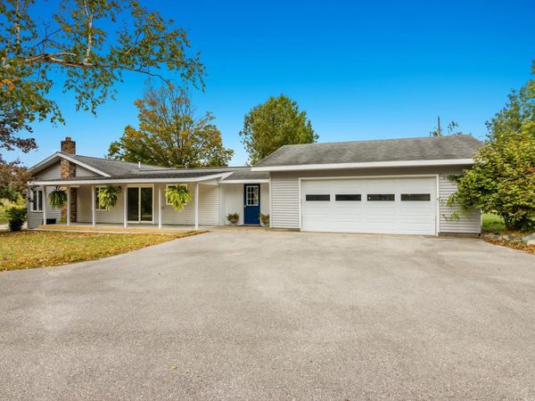 2262 River Road W, Traverse City, MI 49696