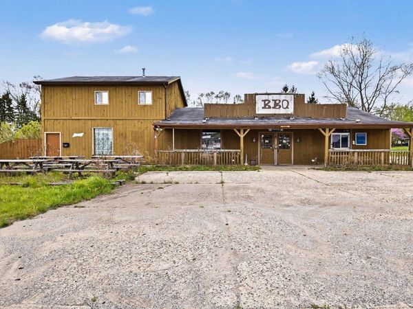 20 Remus Road E, Mt Pleasant, MI 48858
