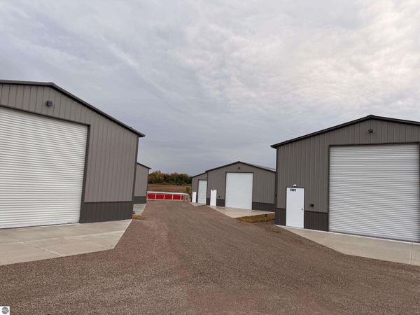 2821 Lynx Lane, Unit 6, Kingsley, MI 49649