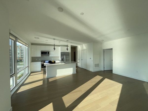 45 Lewis St, Unit 310, Boston, MA 02128