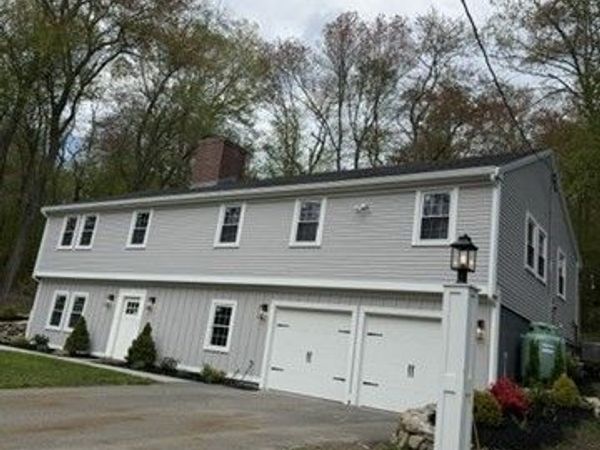 4 Enon Road, Wenham, MA 01984