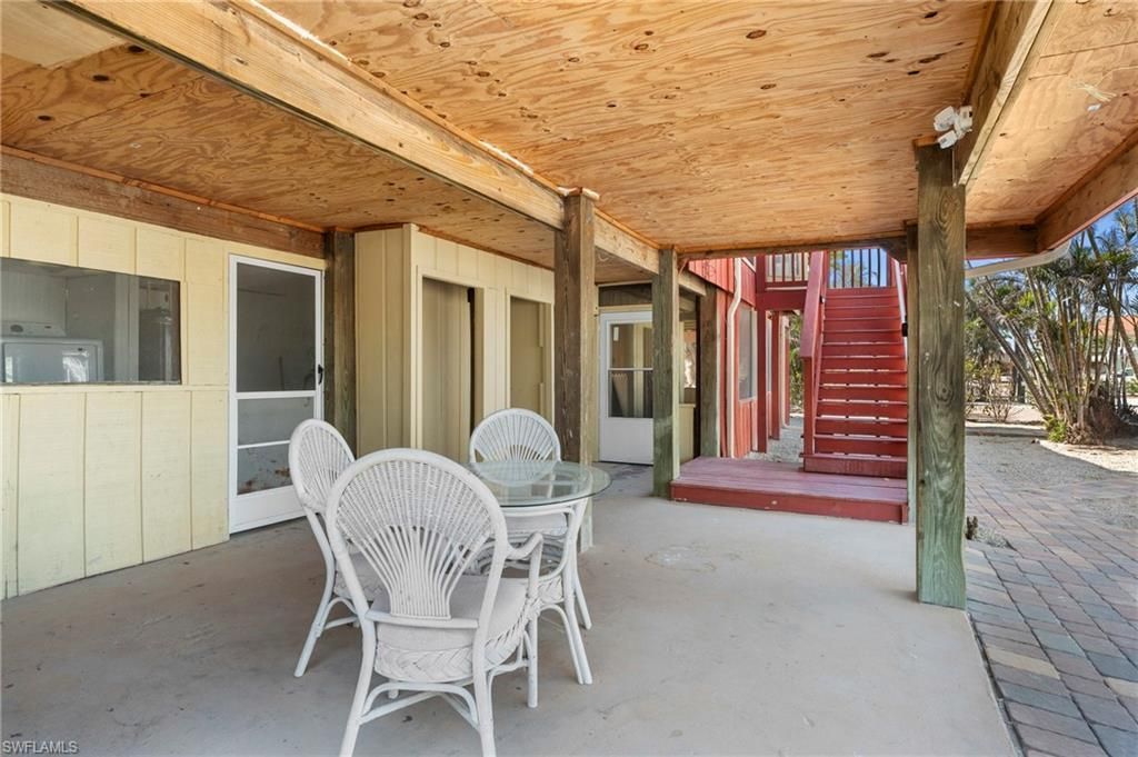 210 Miramar St, Fort Myers Beach, FL 33931 Photo