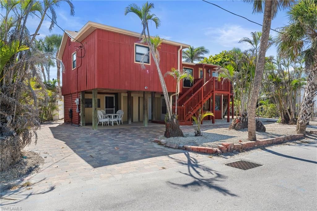 210 Miramar St, Fort Myers Beach, FL 33931 Photo
