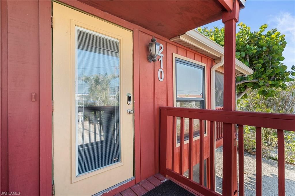 210 Miramar St, Fort Myers Beach, FL 33931 Photo