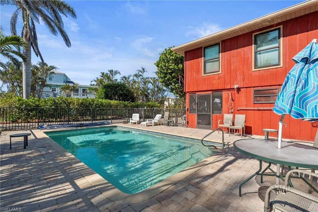 210 Miramar St, Fort Myers Beach, FL 33931 Photo