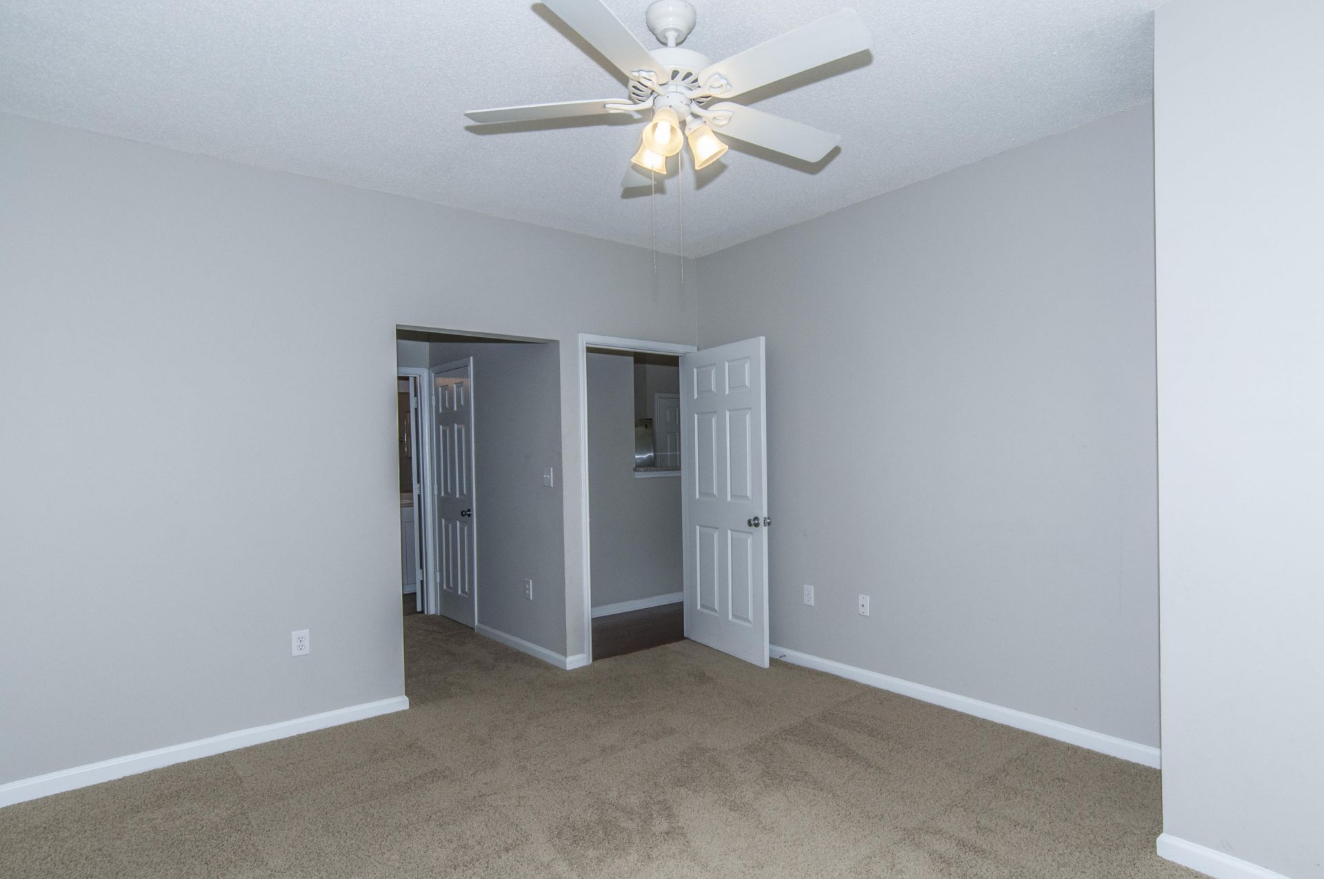 1212 Rosewood Lane Photo 12