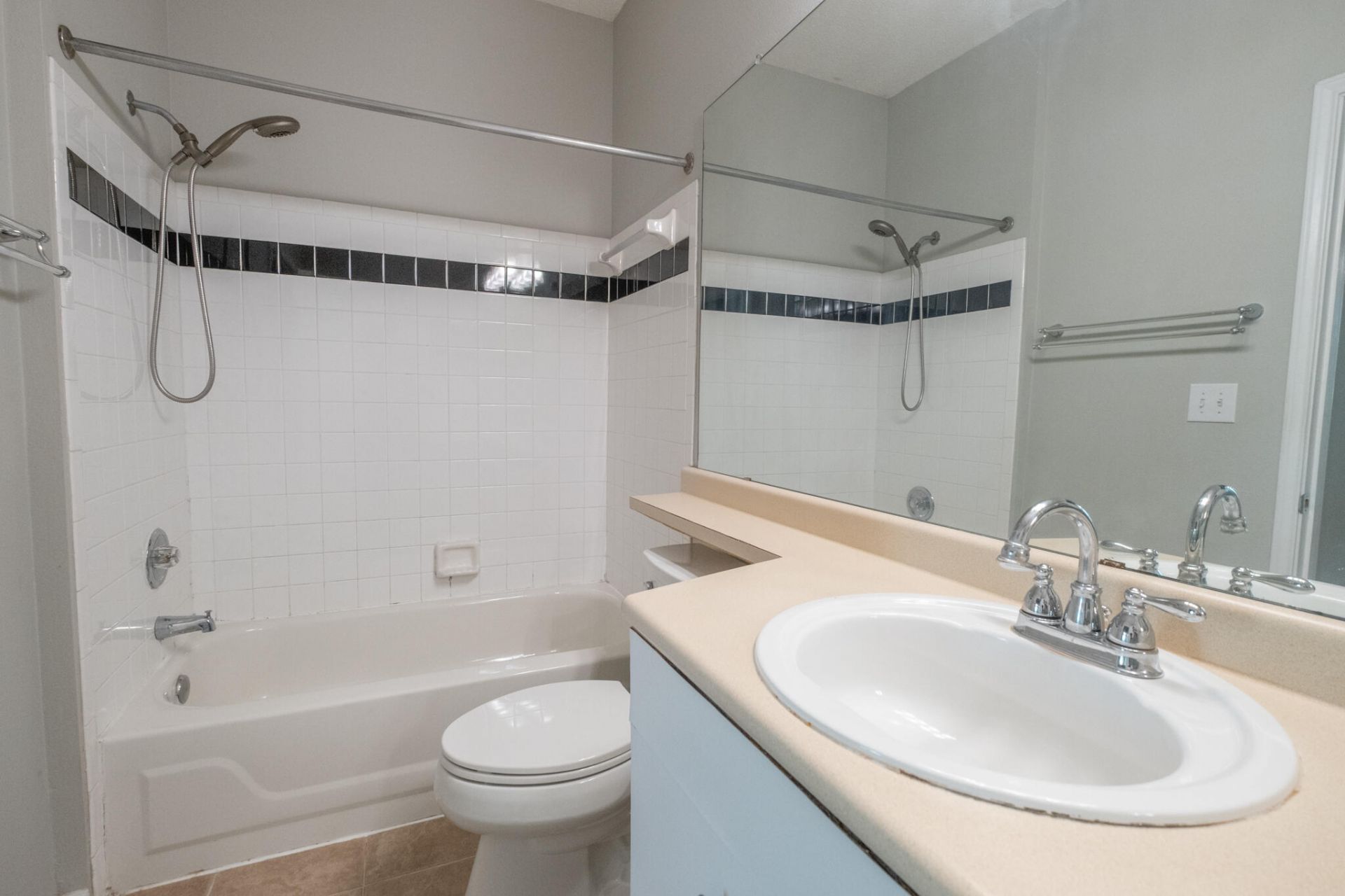 1212 Rosewood Lane Photo 15