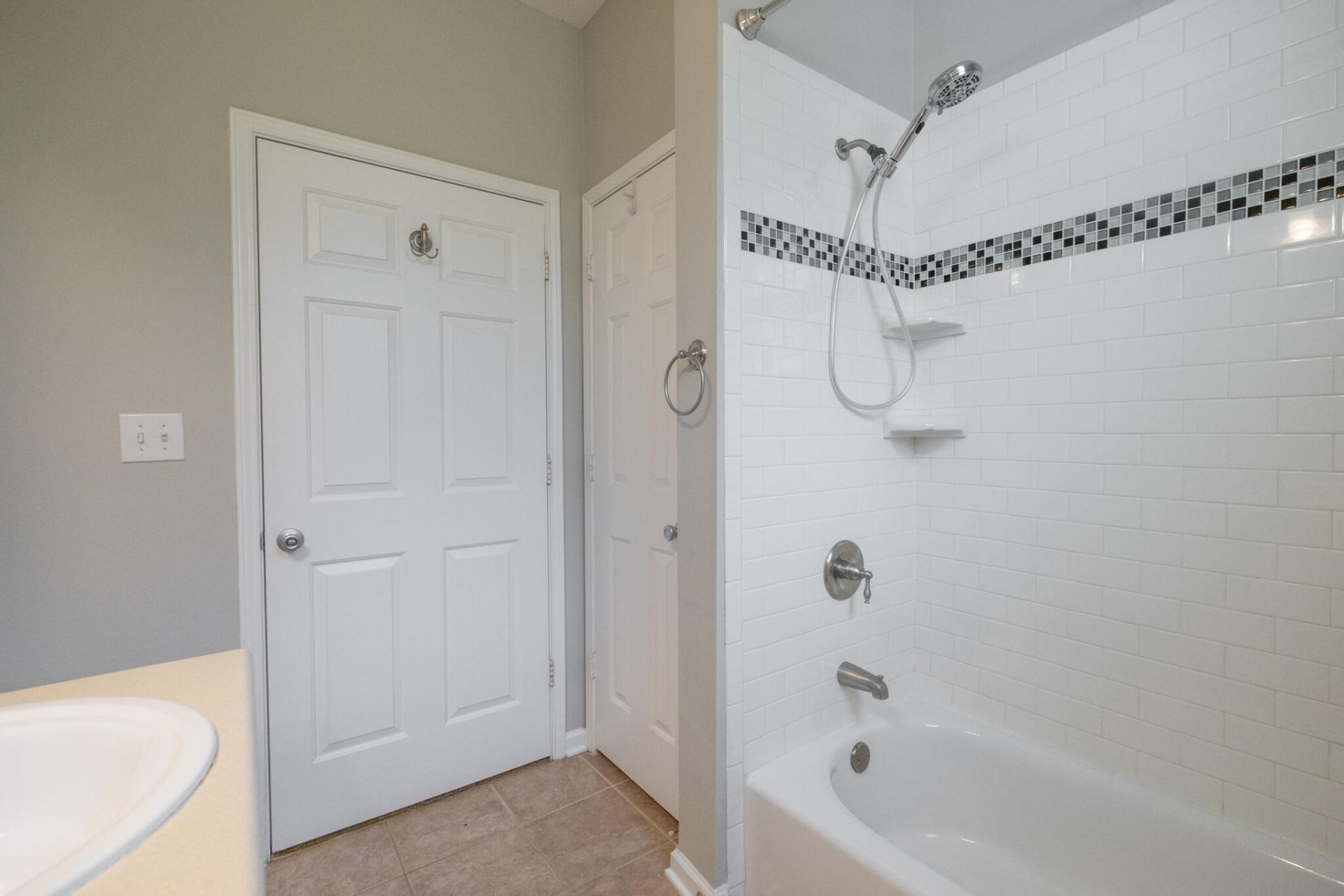 1212 Rosewood Lane Photo 23