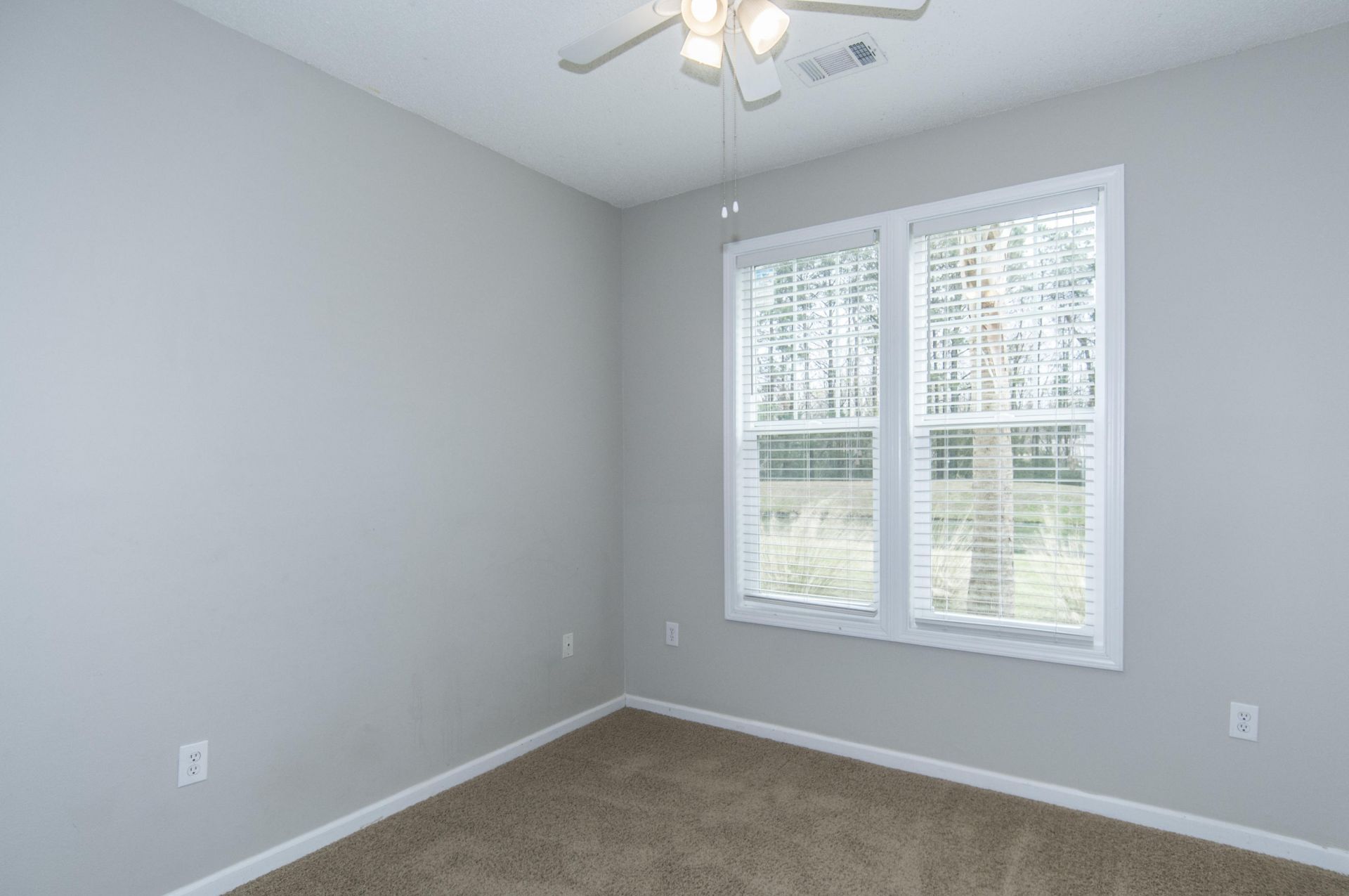 1212 Rosewood Lane Photo 24