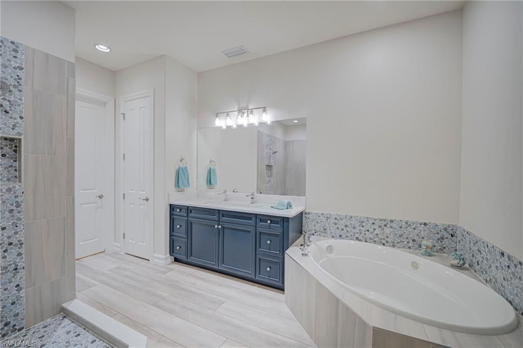 11096 Esteban Dr, Fort Myers, FL 33912 Photo