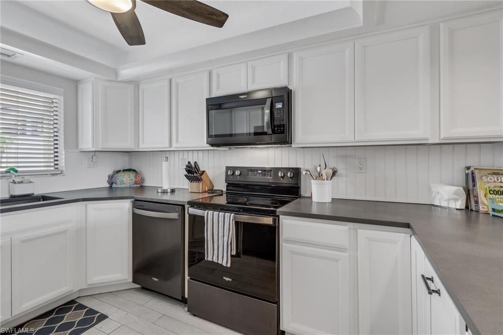 4586 Trawler Ct, Unit 305, Fort Myers, FL 33919 Photo