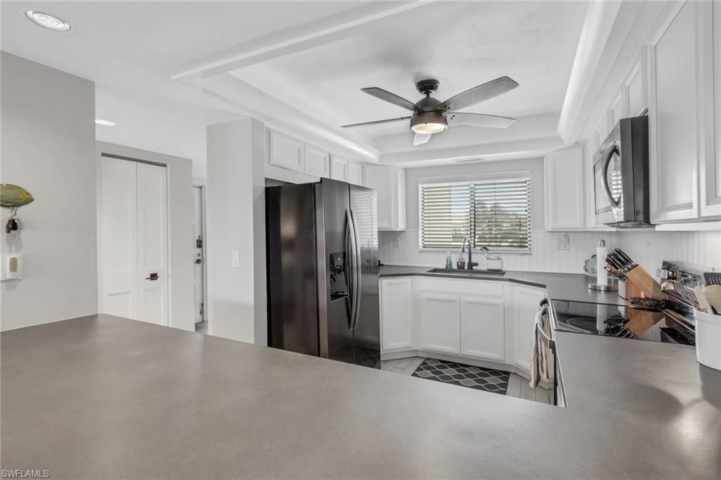4586 Trawler Ct, Unit 305, Fort Myers, FL 33919 Photo