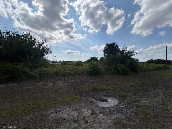 7031 Calder CIR , LABELLE, FL 33935