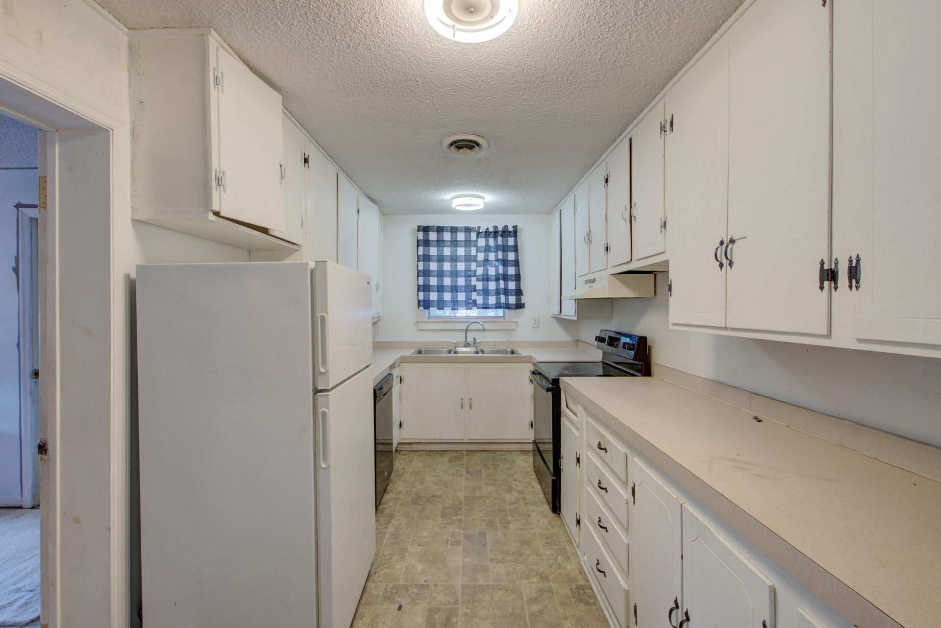 2108 Ridge Church Road  Photo 8